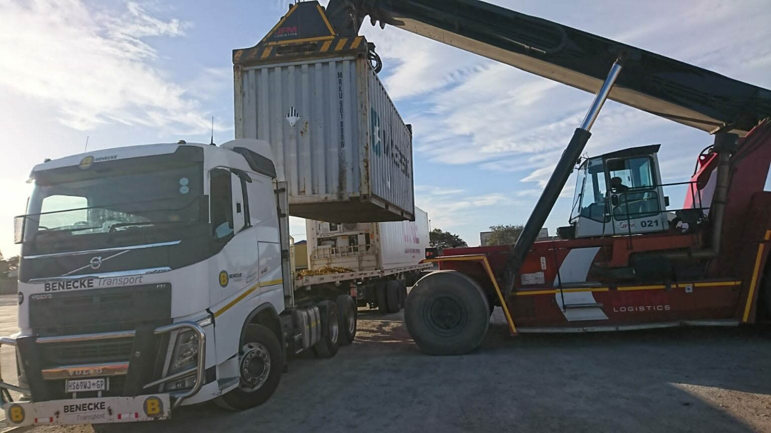 Sidelifter Container Transport